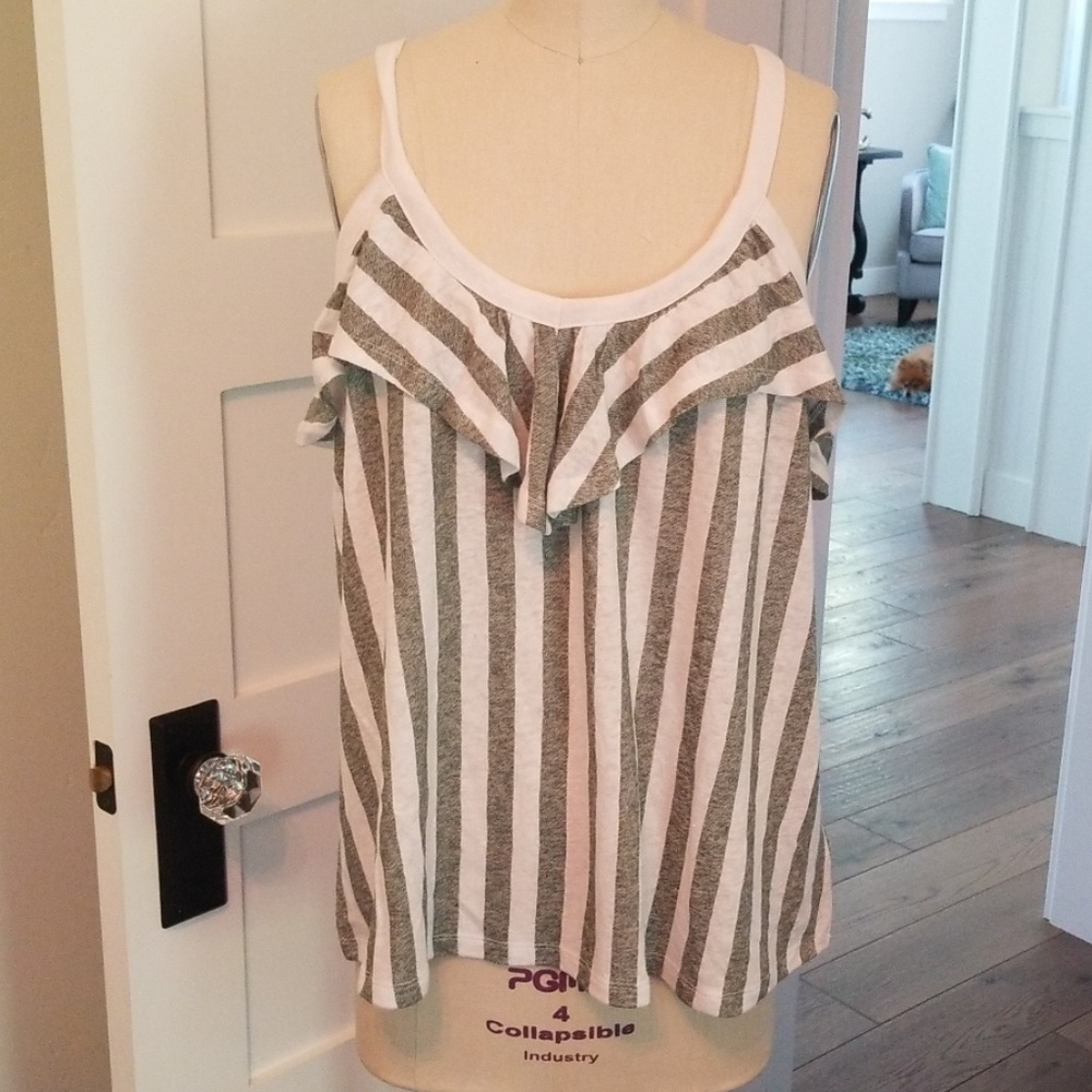 Old Navy tank top